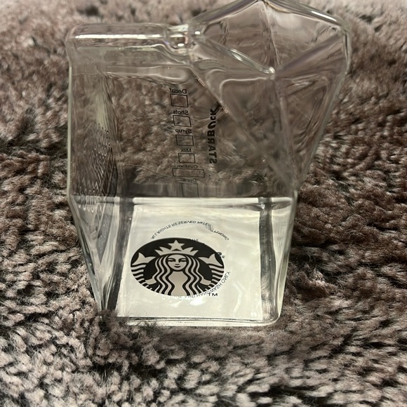 STARBUCKS Glass Milk Carton. This is Made for Starbucks in Japan. Super Cute! ♥️ - Picture 2 of 5
